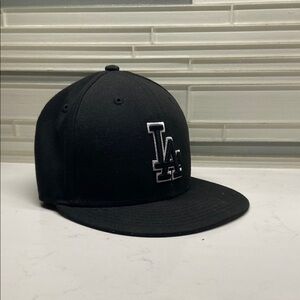 LA Black Baseball Cap Size 7 New Era